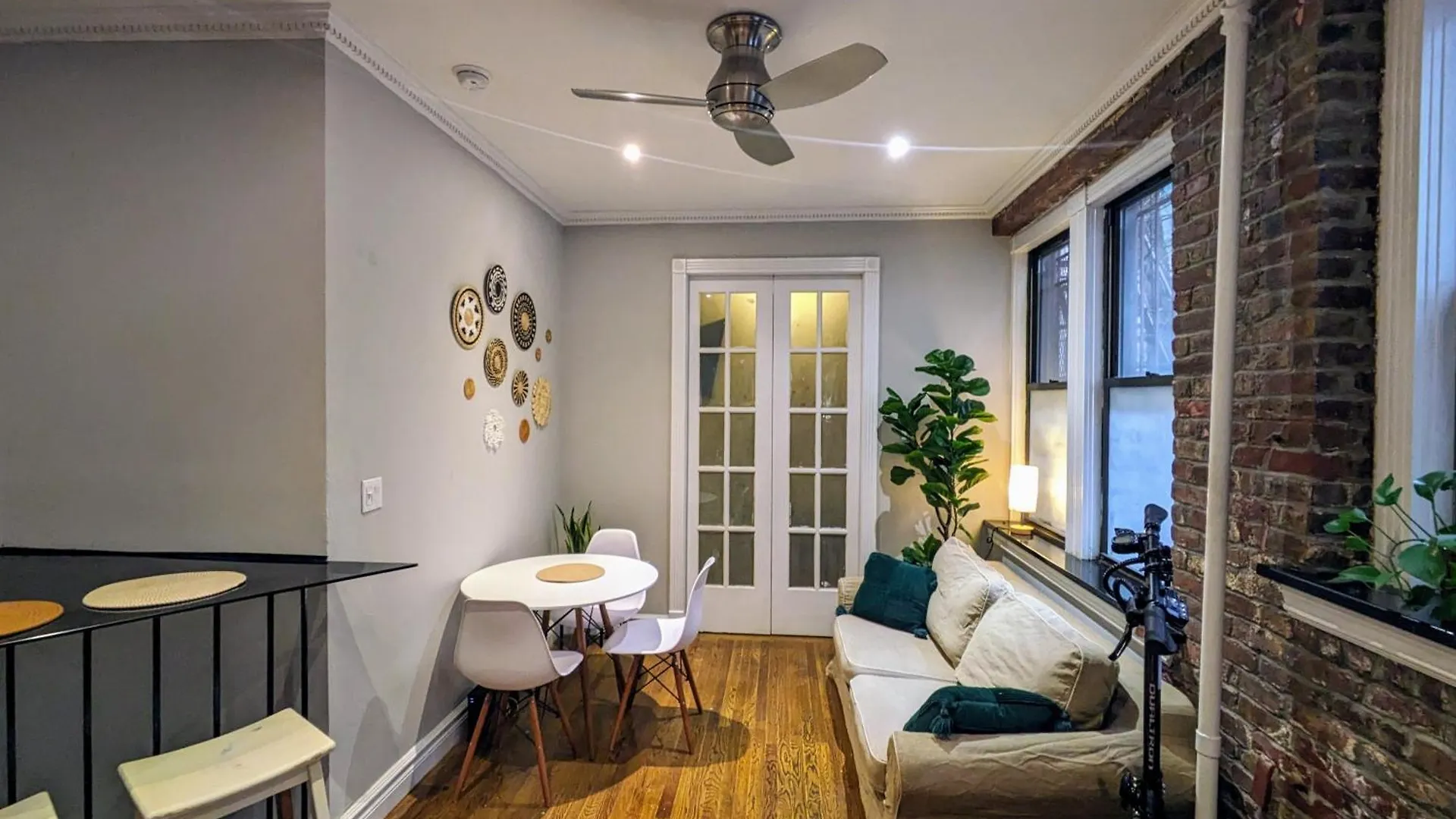 Private Room At A Shared Apartment At The Heart Of East Village New York 0*,